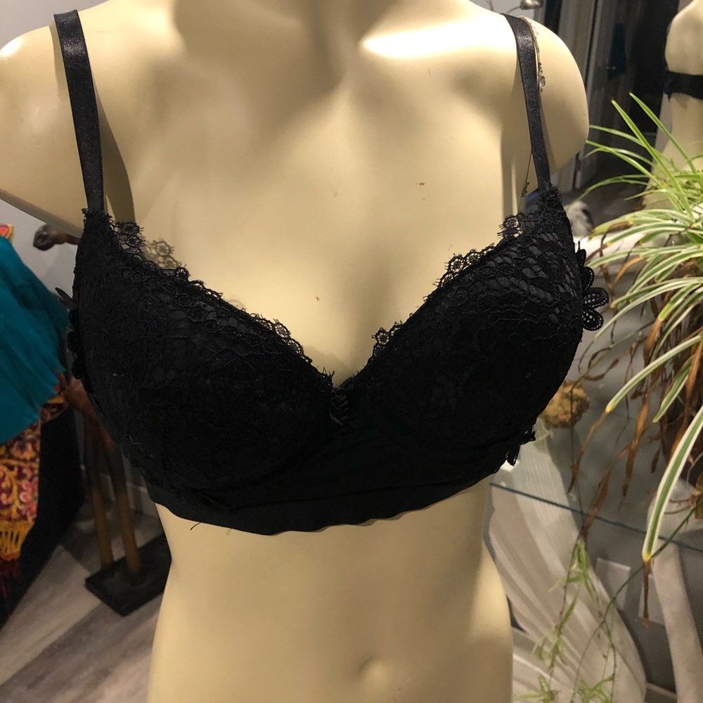 XOXO Black lace bra